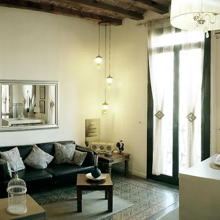Lempika Apartament *
